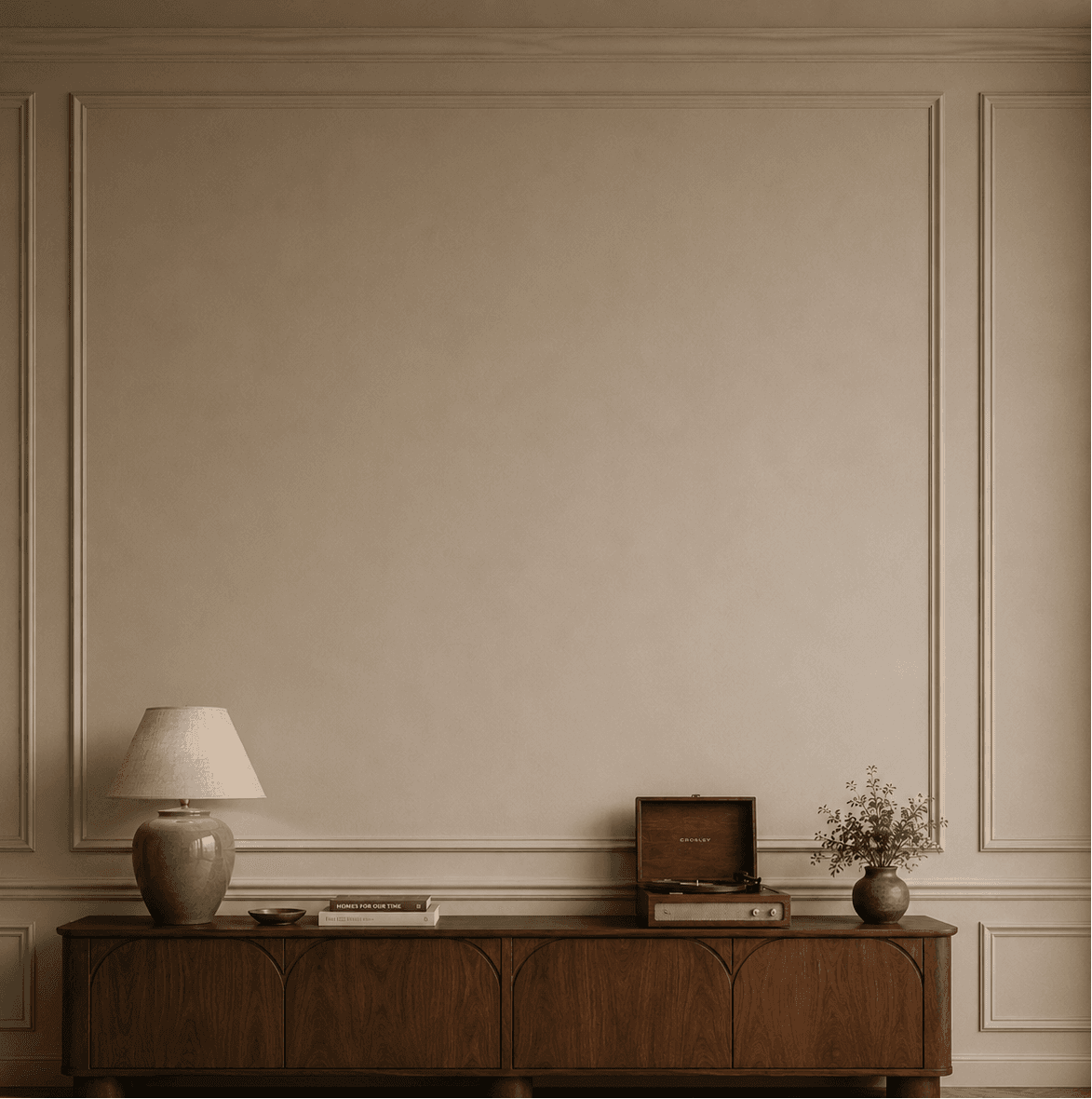 Quiet gallery room